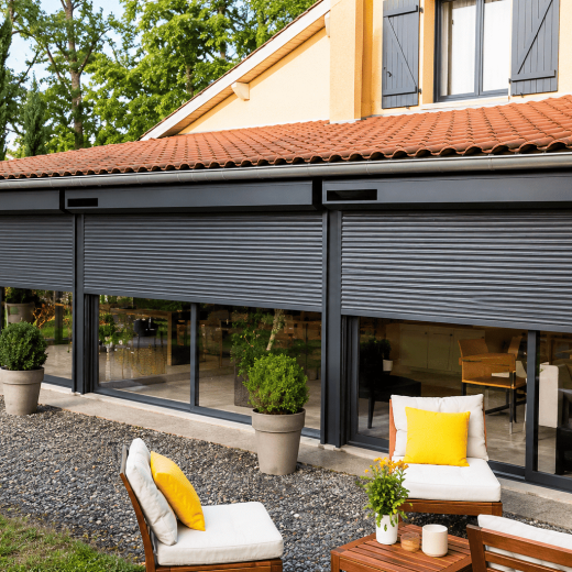 Pose de volets roulants sur mesure en Haute-Savoie