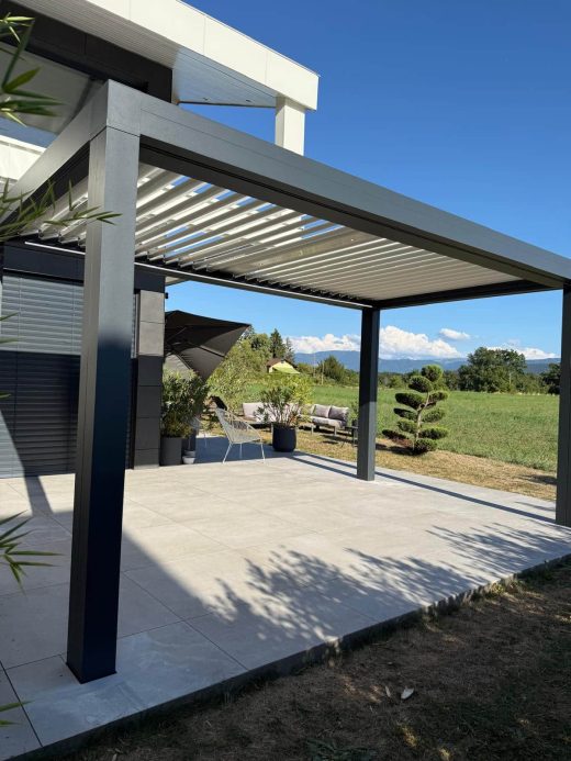 Pose et installation de pergola bioclimatique en Haute-Savoie